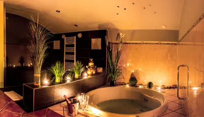 Spa mit Whirlpool